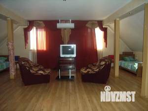 Дом 280м², 2-этажный, посуточно,