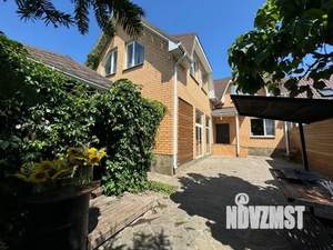 Дом 250м², 2-этажный, посуточно,