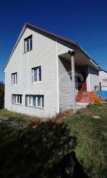 Дом 135м², 3-этажный, на длительный срок,