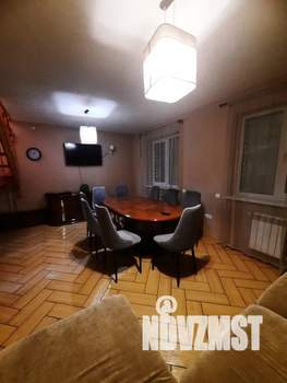 Дом 200м², 2-этажный, посуточно,