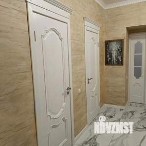 Дом 243м², 2-этажный, участок 5 сот.