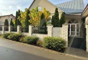 Дом 213м², 2-этажный, участок 8 сот.