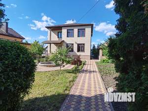 Коттедж 240м², 3-этажный, участок 6 сот.