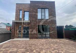 Дом 280м², 2-этажный, участок 3 сот.