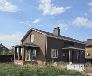 Дом 240м², 2-этажный, участок 8 сот.