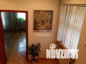 Коттедж 229м², 3-этажный, участок 2 сот.