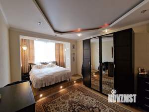 Коттедж 257м², 3-этажный, участок 7 сот.