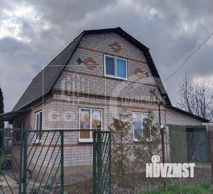 Дом 54м², 2-этажный, участок 9 сот.