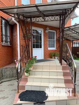 Дом 260м², 2-этажный, участок 8 сот.