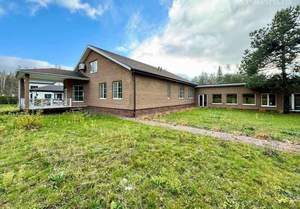 Дом 440м², 2-этажный, участок 10 сот.