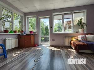 Дом 146м², 2-этажный, участок 8 сот.