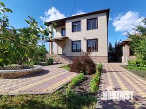 Коттедж 240м², 3-этажный, участок 6 сот.