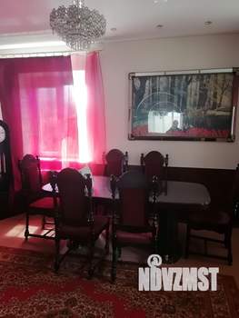 Коттедж 284м², 3-этажный, участок 11 сот.