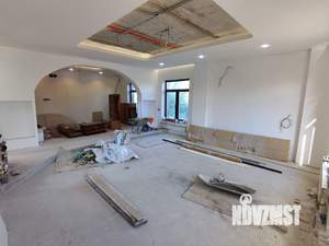 Коттедж 240м², 3-этажный, участок 6 сот.