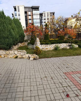 Дом 197м², 3-этажный, участок 10 сот.