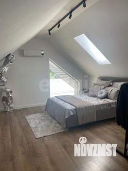 Дом 335м², 3-этажный, участок 6 сот.