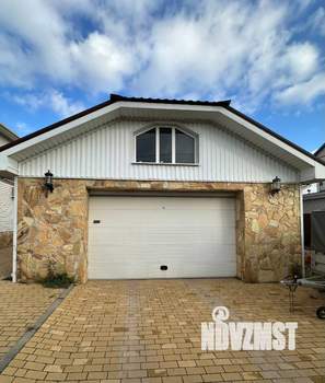 Дом 131м², 2-этажный, участок 15 сот.