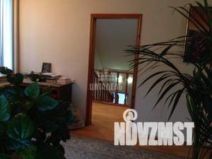 Коттедж 229м², 3-этажный, участок 2 сот.