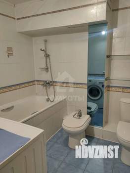 Таунхаус 270м², 3-этажный, участок 5 сот.