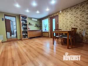 Дом 146м², 2-этажный, участок 8 сот.