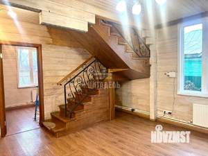 Коттедж 121м², 2-этажный, участок 10 сот.