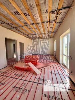 Дом 90м², 1-этажный, участок 4 сот.