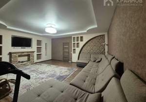 Дом 270м², 3-этажный, участок 0 сот.