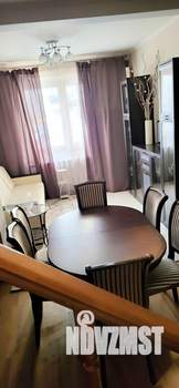 Дом 125м², 3-этажный, участок 2 сот.