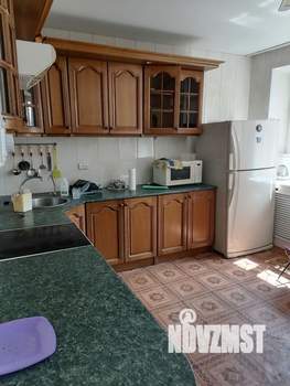 Коттедж 284м², 3-этажный, участок 11 сот.