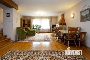 Дом 340м², 2-этажный, участок 12 сот.