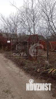 Дом 16м², 1-этажный, участок 8 сот.