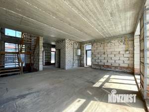 Таунхаус 165м², 3-этажный, участок 3 сот.