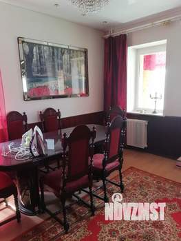 Коттедж 284м², 3-этажный, участок 11 сот.