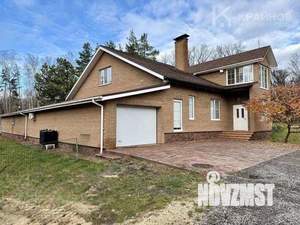 Дом 440м², 2-этажный, участок 10 сот.