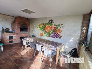 Коттедж 240м², 3-этажный, участок 6 сот.