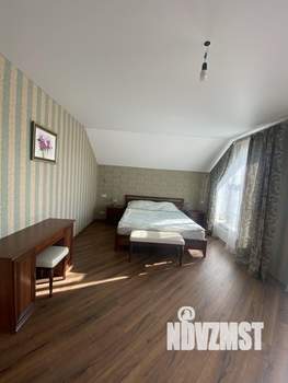 Дом 217м², 2-этажный, участок 4 сот.