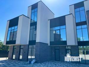 Таунхаус 138м², 3-этажный, участок 3 сот.