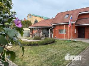 Дом 260м², 2-этажный, участок 8 сот.