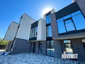 Таунхаус 165м², 3-этажный, участок 3 сот.