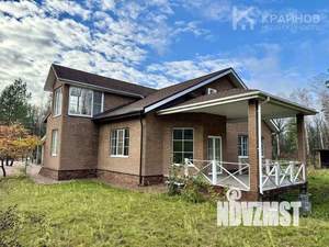 Дом 440м², 2-этажный, участок 10 сот.