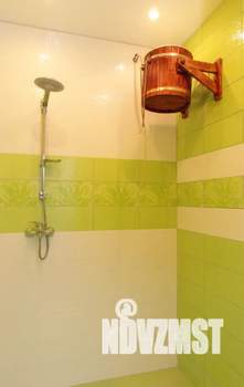 Дом 200м&sup2;, 2-этажный, посуточно, 