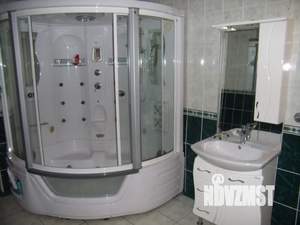 Дом 280м², 2-этажный, посуточно, 