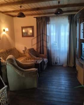 Дом 160м², 2-этажный, участок 10 сот.  