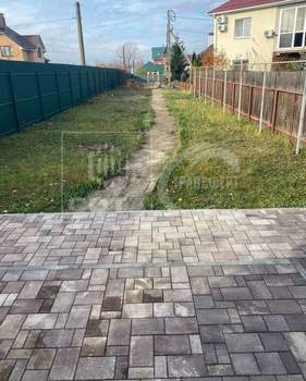 Дом 183м², 3-этажный, участок 6 сот.  