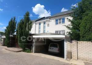 Дом 219м², 2-этажный, участок 6 сот.  