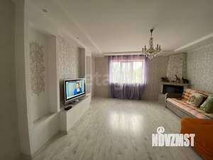 Дом 284м², 2-этажный, участок 10 сот.  