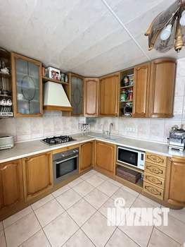 Дом 270м², 2-этажный, участок 5 сот.  