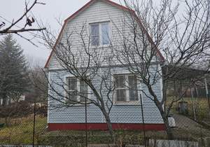 Дом 60м², 2-этажный, участок 6 сот.  