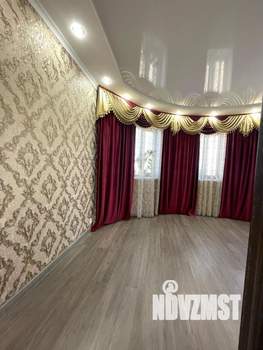 Коттедж 260м², 3-этажный, участок 3 сот.  