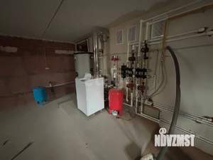 Дом 340м², 2-этажный, участок 15 сот.  